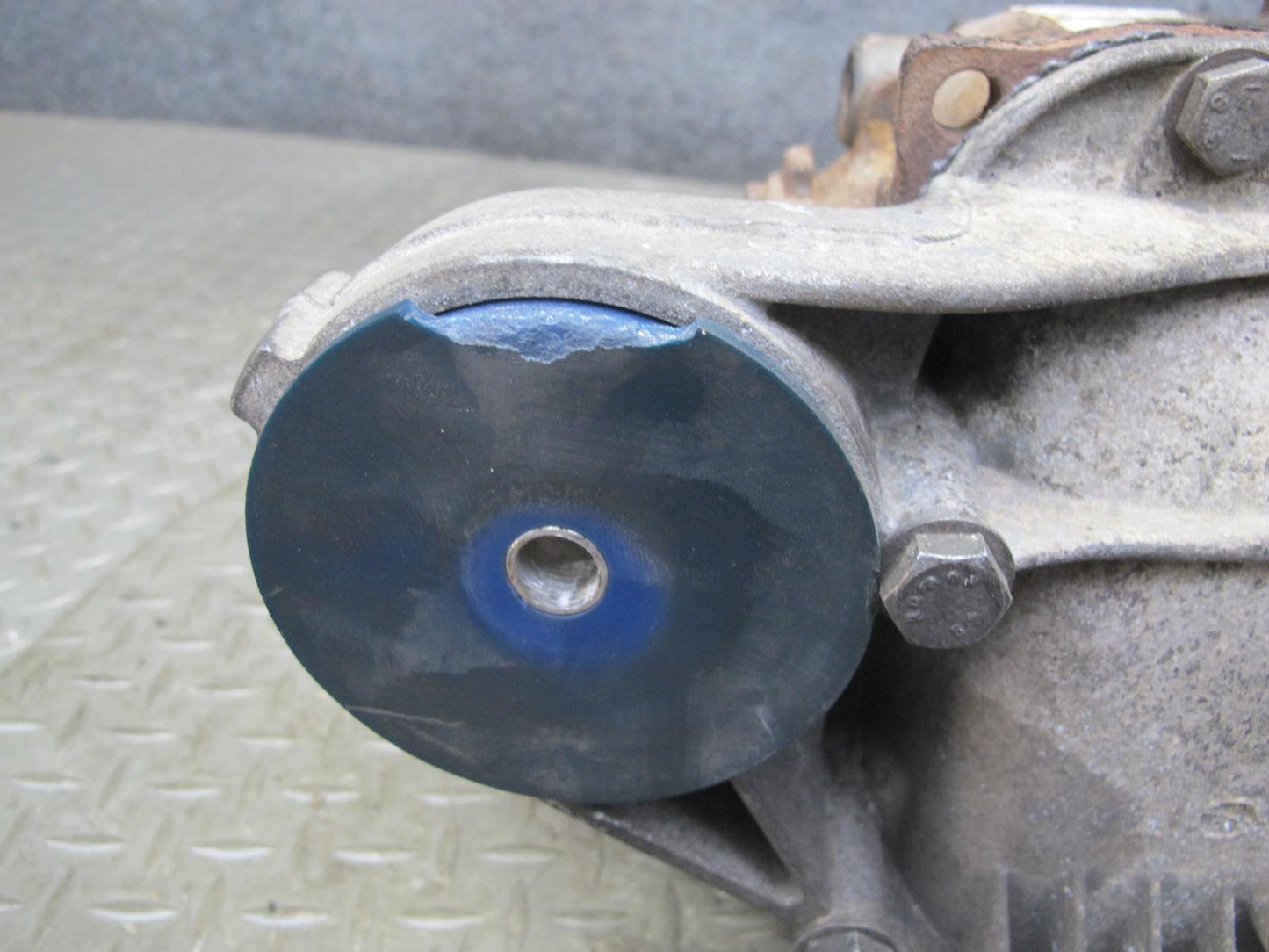 01-02 BMW E36/7 Z3 3.0L M54 M/T Rear Differential Carrier LSD 3.07 Ratio 94K OEM