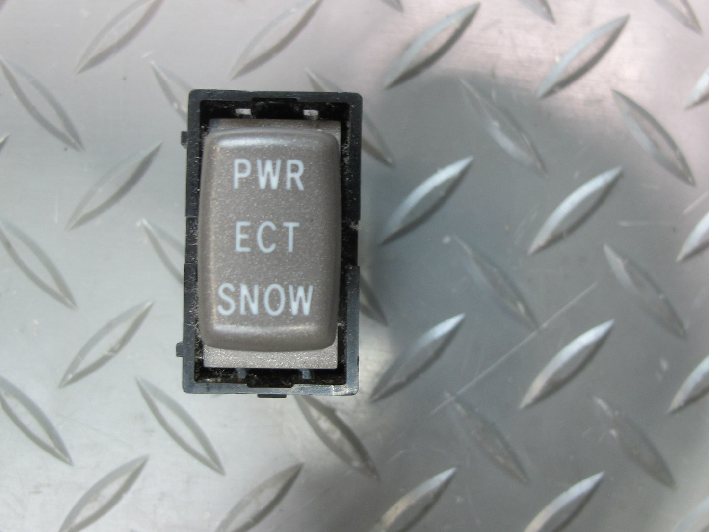 04-06 Lexus UCF30L LS430 Power ECT Snow Button Switch OEM