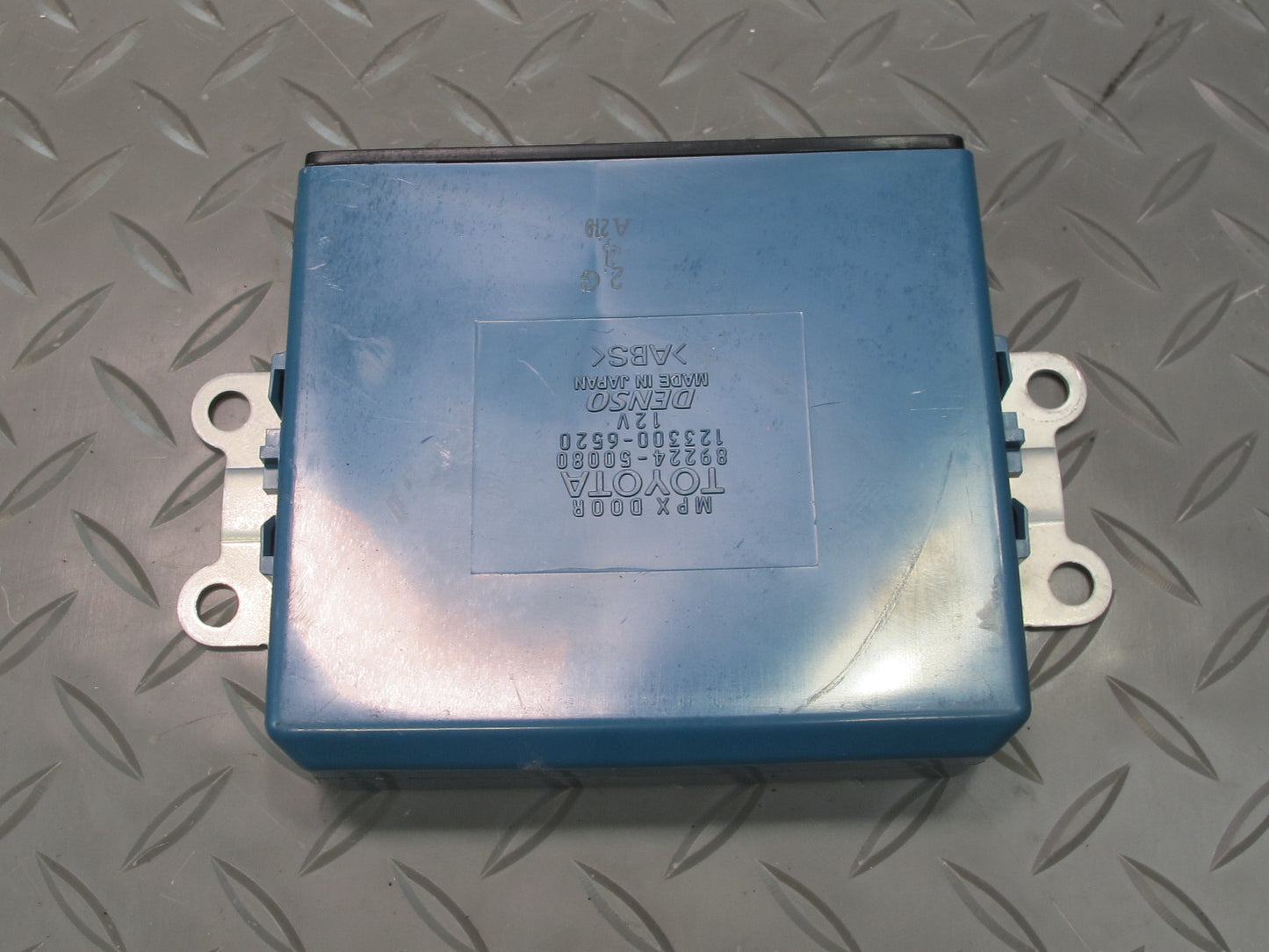 04-06 Lexus LS430 Rear Left or Right Door Control Module OEM