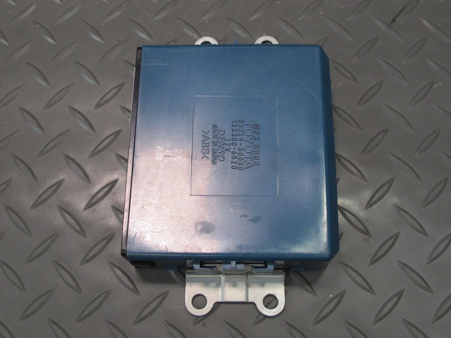 04-06 Lexus LS430 Rear Left or Right Door Control Module OEM