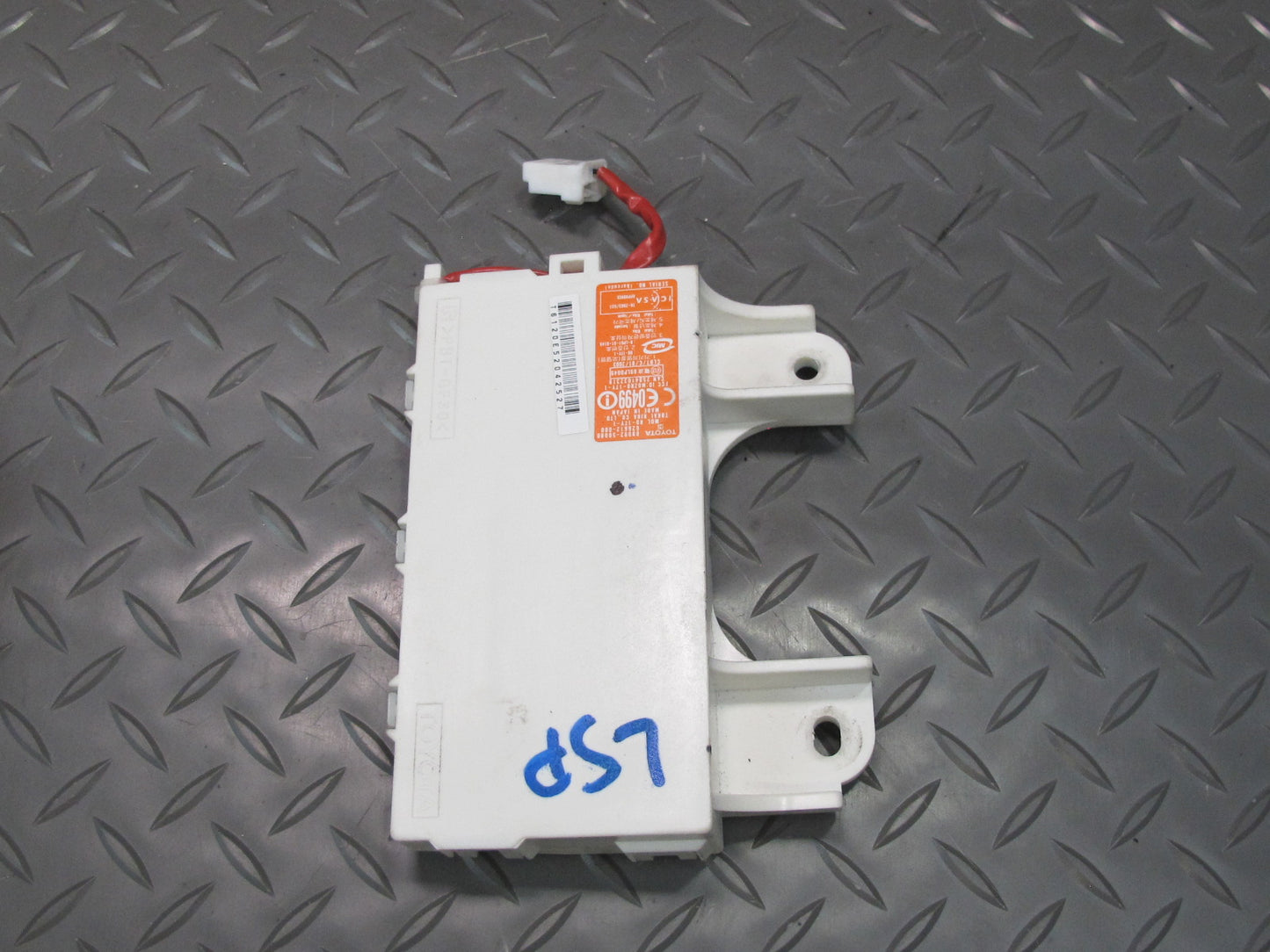 04-06 Lexus UCF30L LS430 Rear Electrical KEY Oscillator 89992-50080 OEM