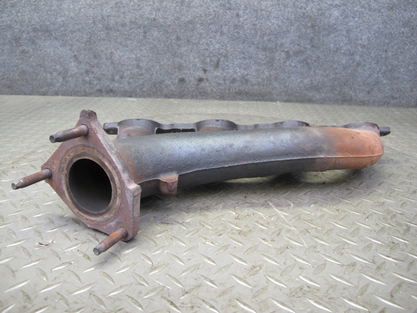 2003-2007 Hummer H2 6.0L V8 Engine Motor Right & Left Side Exhaust Manifold Set