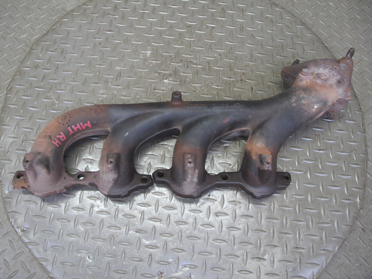 2003-2007 Hummer H2 6.0L V8 Engine Motor Right & Left Side Exhaust Manifold Set