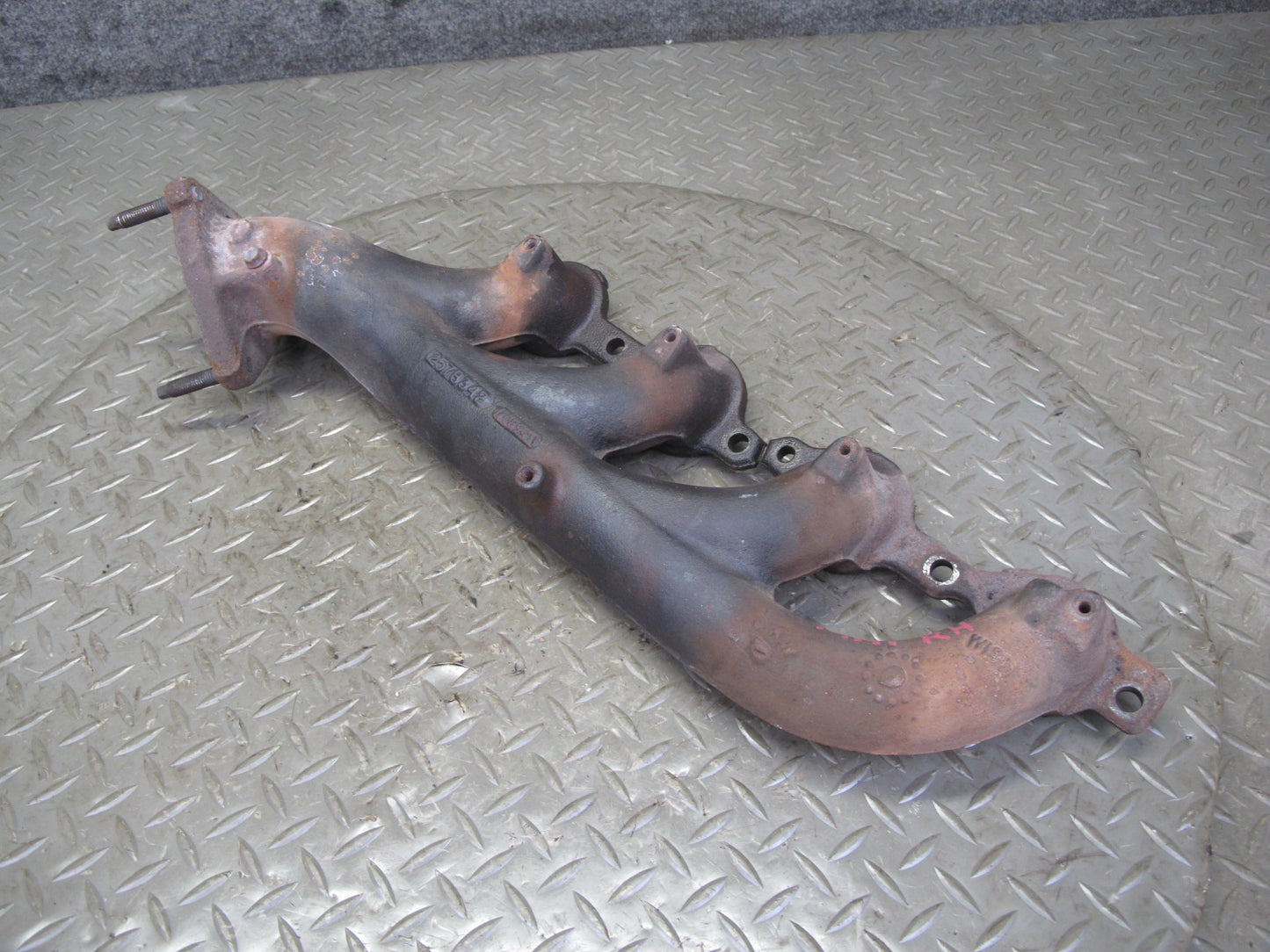 2003-2007 Hummer H2 6.0L V8 Engine Motor Right & Left Side Exhaust Manifold Set