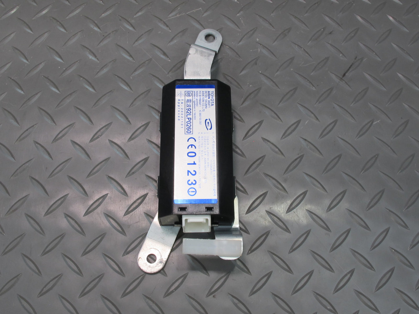 04-06 Lexus UCF30L LS430 Front Left Door Smart KEY Receiver Oscillator OEM