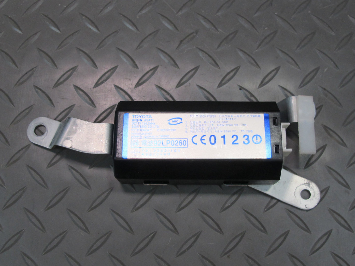 04-06 Lexus UCF30L LS430 Front Left Door Smart KEY Receiver Oscillator OEM