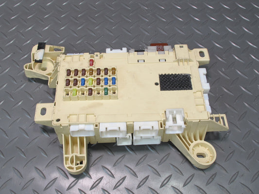 04-06 Lexus UCF30L LS430 Front Left Fuse Relay Junction Box Module OEM
