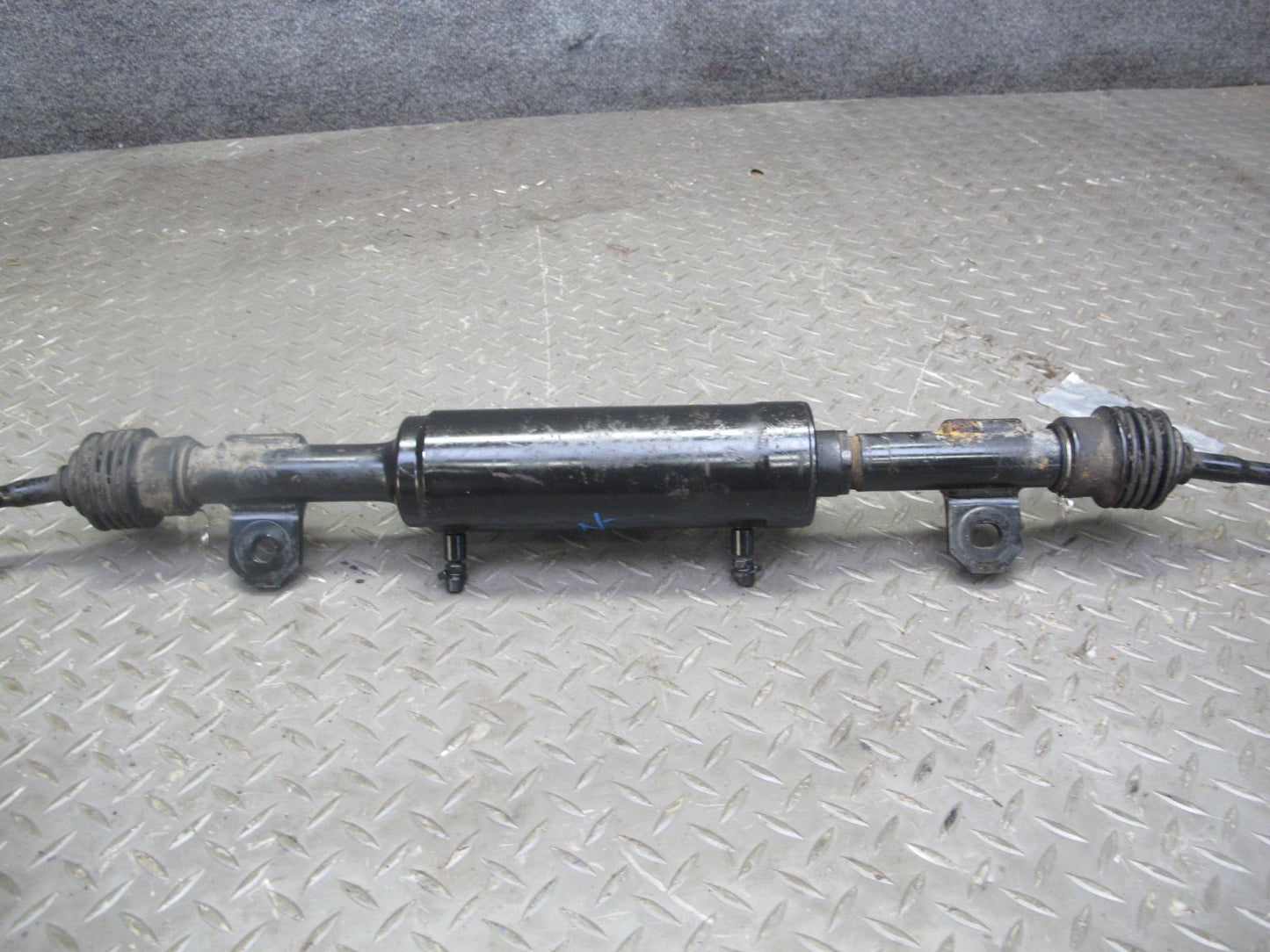 90-96 Nissan Z32 300ZX Turbo Rear Power Steering Rack & Pinion 55110-31P01 OEM