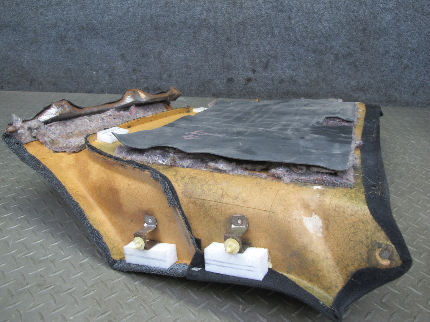 90-91 Nissan Z32 300ZX 2+0 Coupe Rear Left Luggage Trim Cover Black OEM