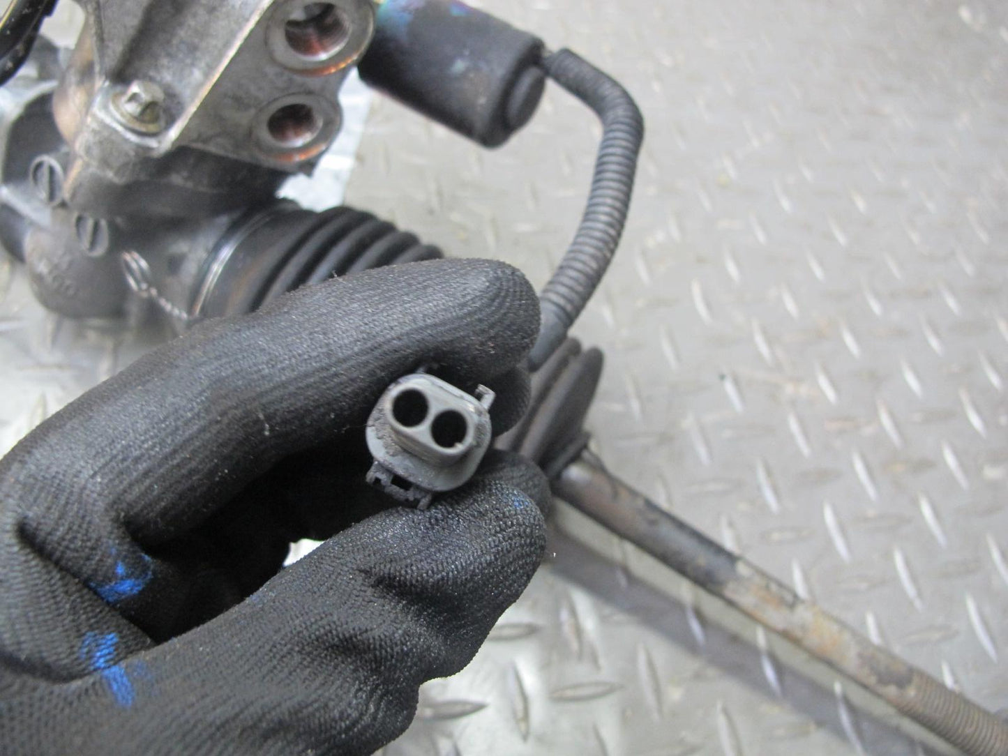 90-93 Nissan Z32 300ZX Turbo Front Power Steering Rack & Pinion OEM