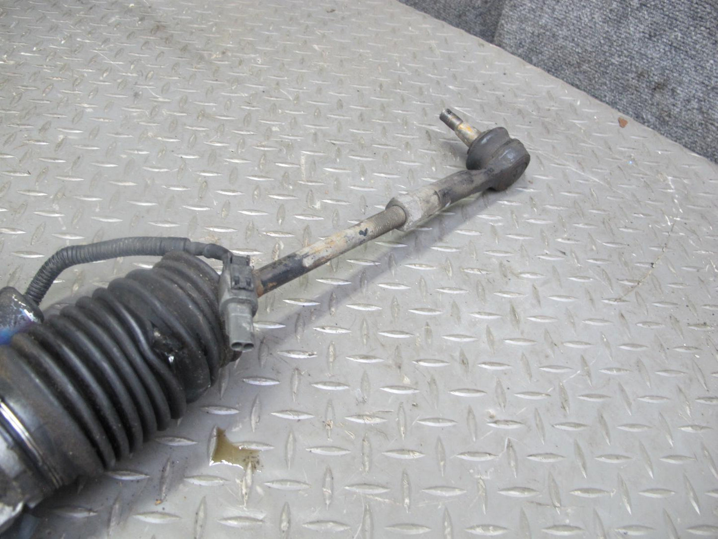 90-93 Nissan Z32 300ZX Turbo Front Power Steering Rack & Pinion OEM