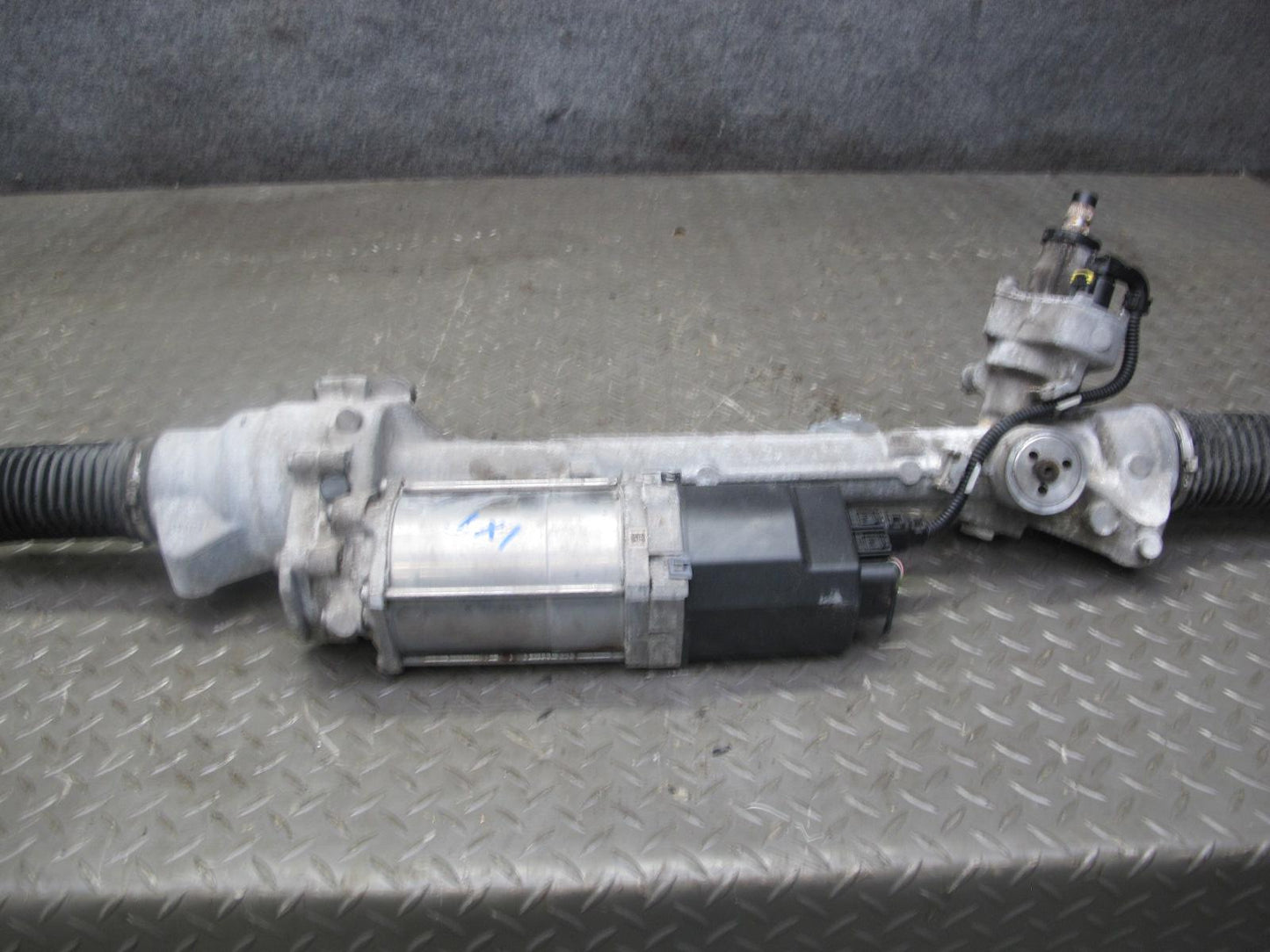 13-14 BMW F25 X3 AWD Electric Power Steering Rack & Pinion 6864030 81K Miles OEM