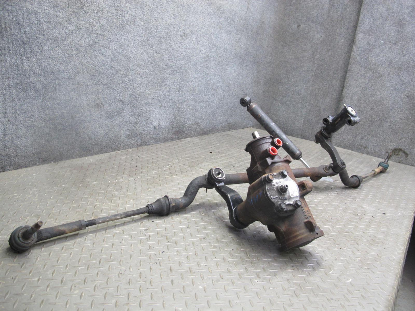 2003-2007 Hummer H2 4WD 6.0L Steering Gear Rack & Pinion Assembly