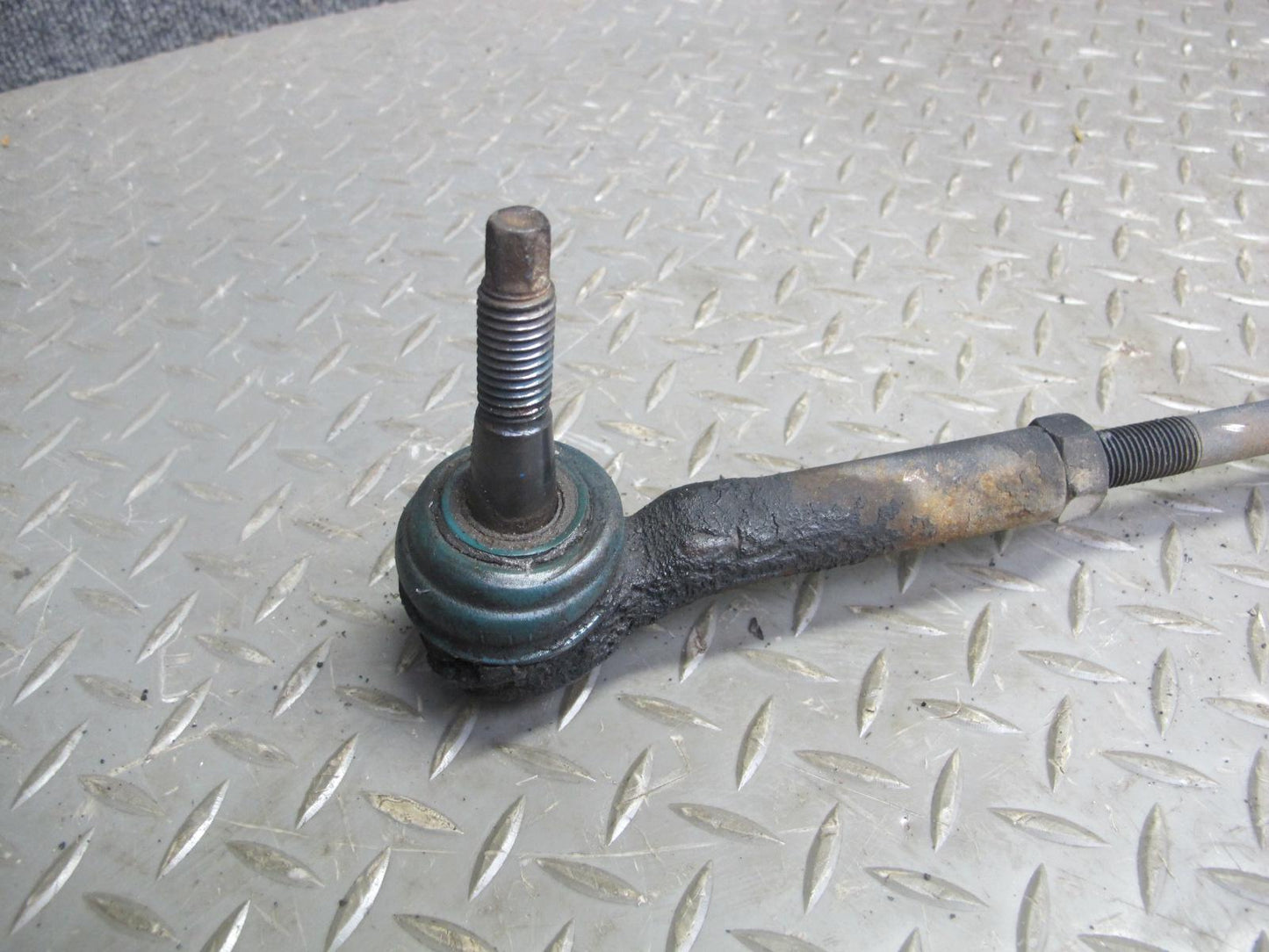 2003-2007 Hummer H2 4WD 6.0L Steering Gear Rack & Pinion Assembly