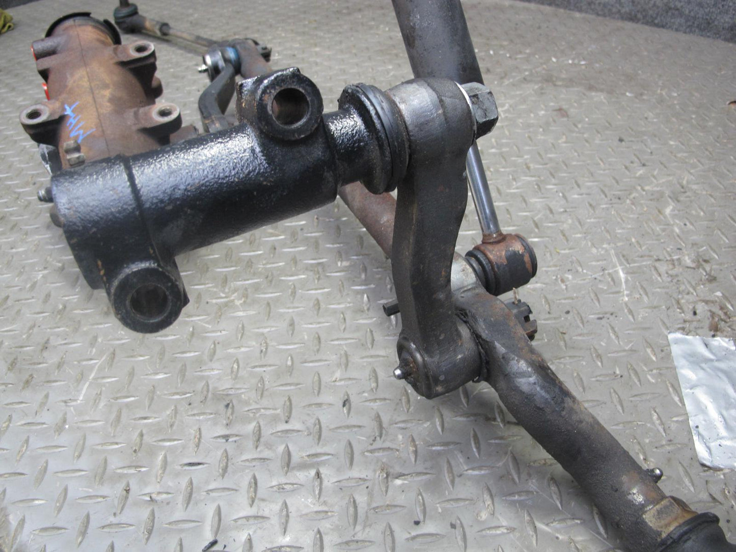 2003-2007 Hummer H2 4WD 6.0L Steering Gear Rack & Pinion Assembly