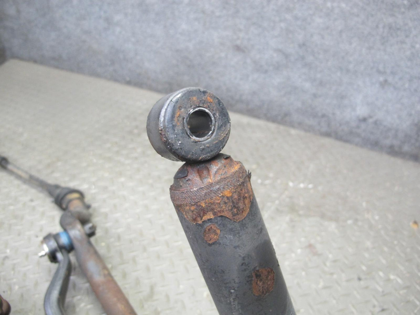 2003-2007 Hummer H2 4WD 6.0L Steering Gear Rack & Pinion Assembly