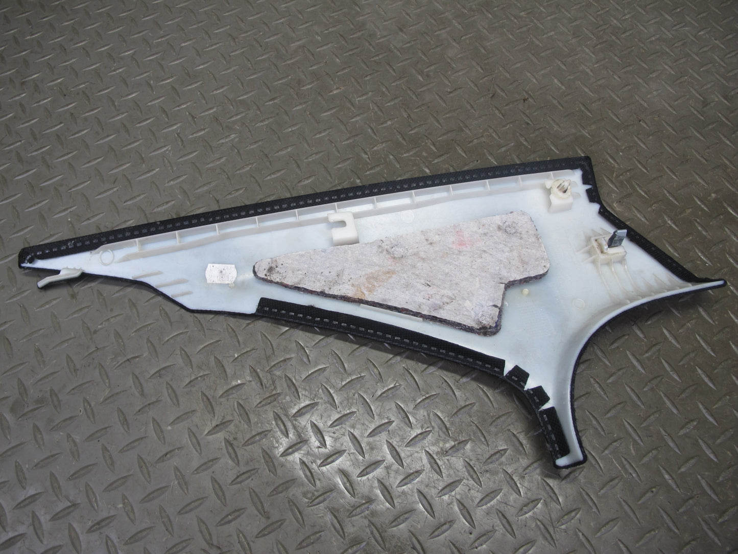 12-18 BMW F30 3-SERIES Set of 2 Rear Interior C Pillar Trim Panel Black OEM