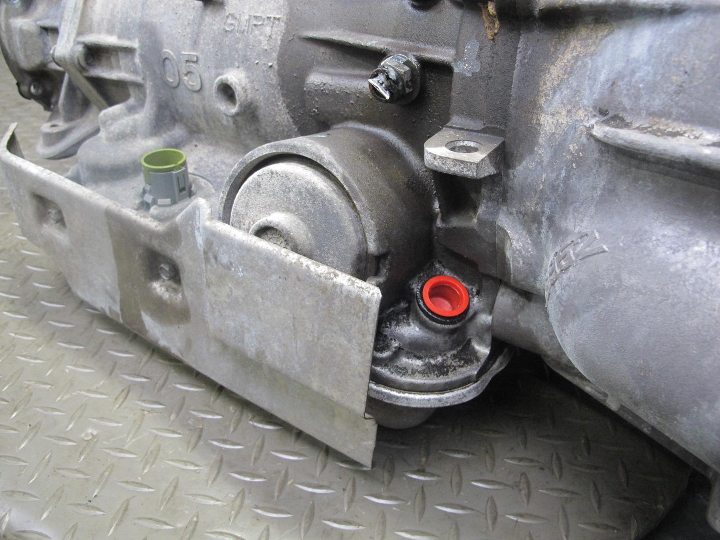 2004 Hummer H2 AWD 4L65E A/T 4-SPEED Automatic Transmission