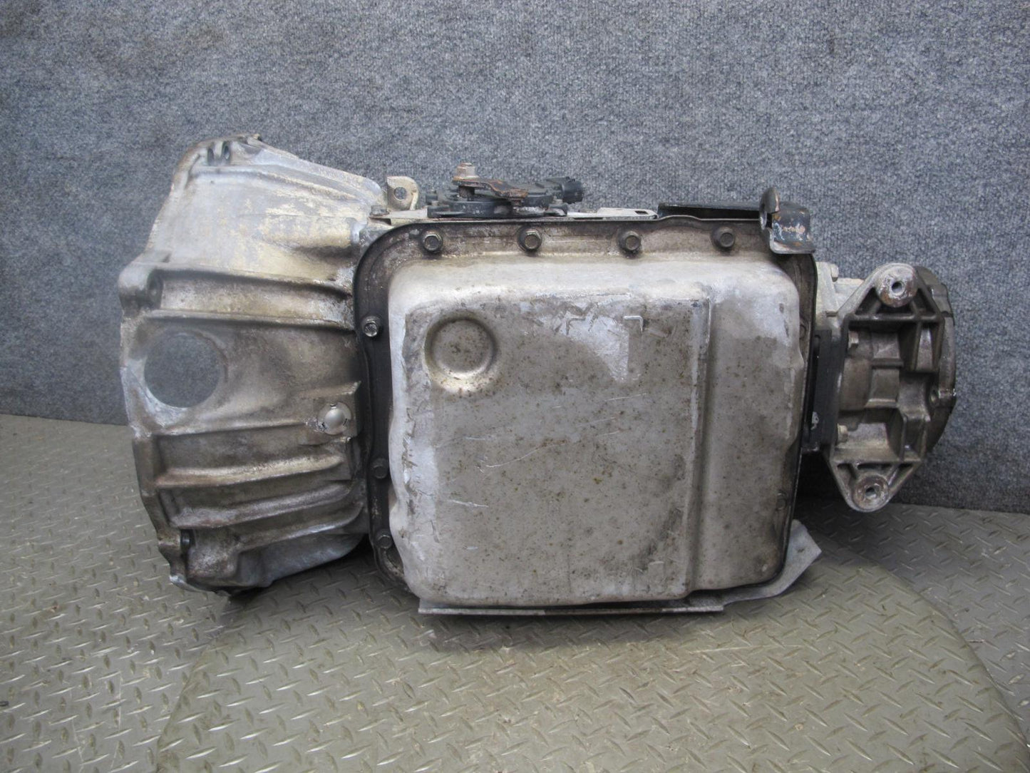 2004 Hummer H2 AWD 4L65E A/T 4-SPEED Automatic Transmission