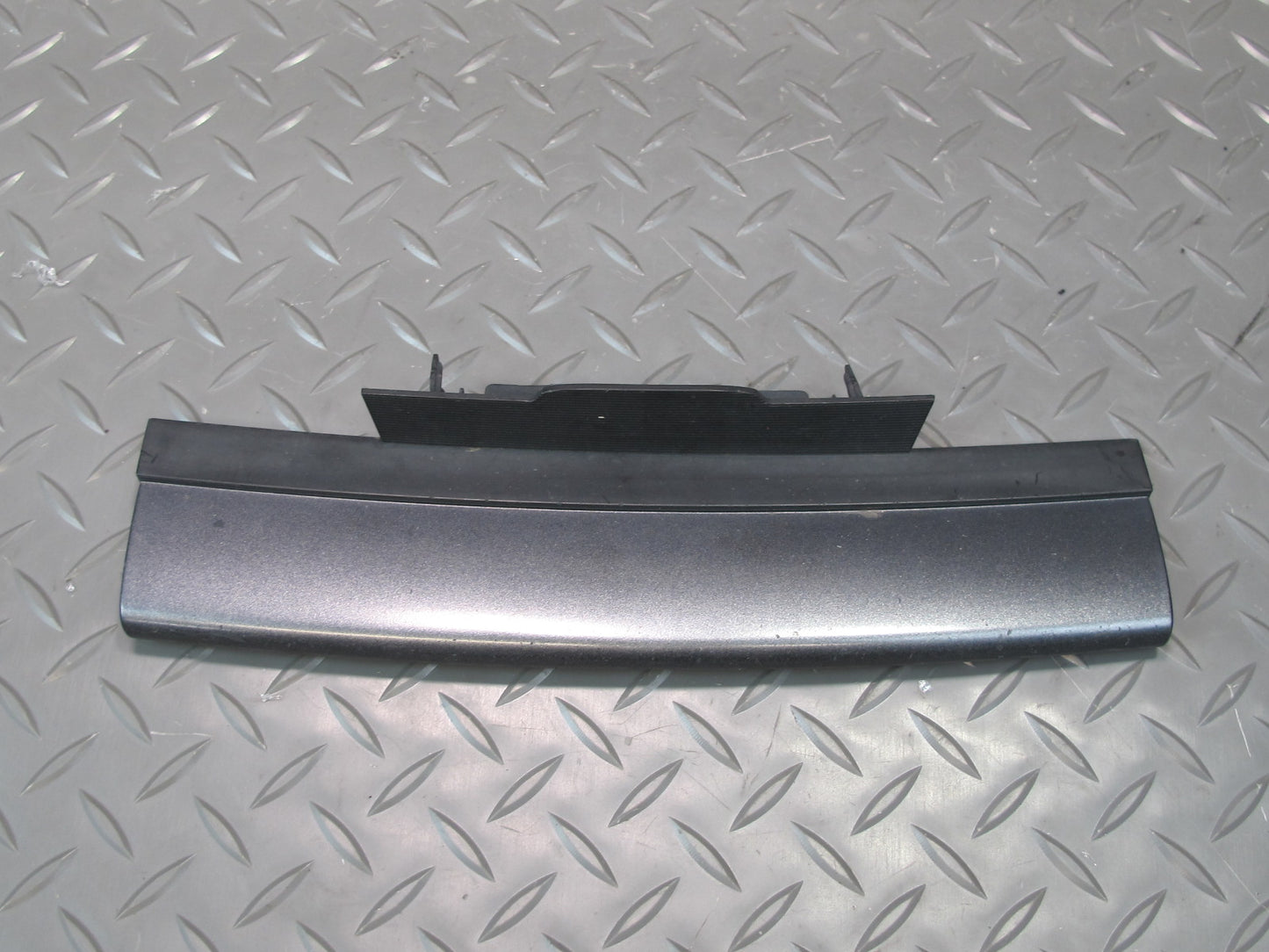 06-09 Nissan Z33 350Z Front Bumper Center Cover Spacer Silver OEM