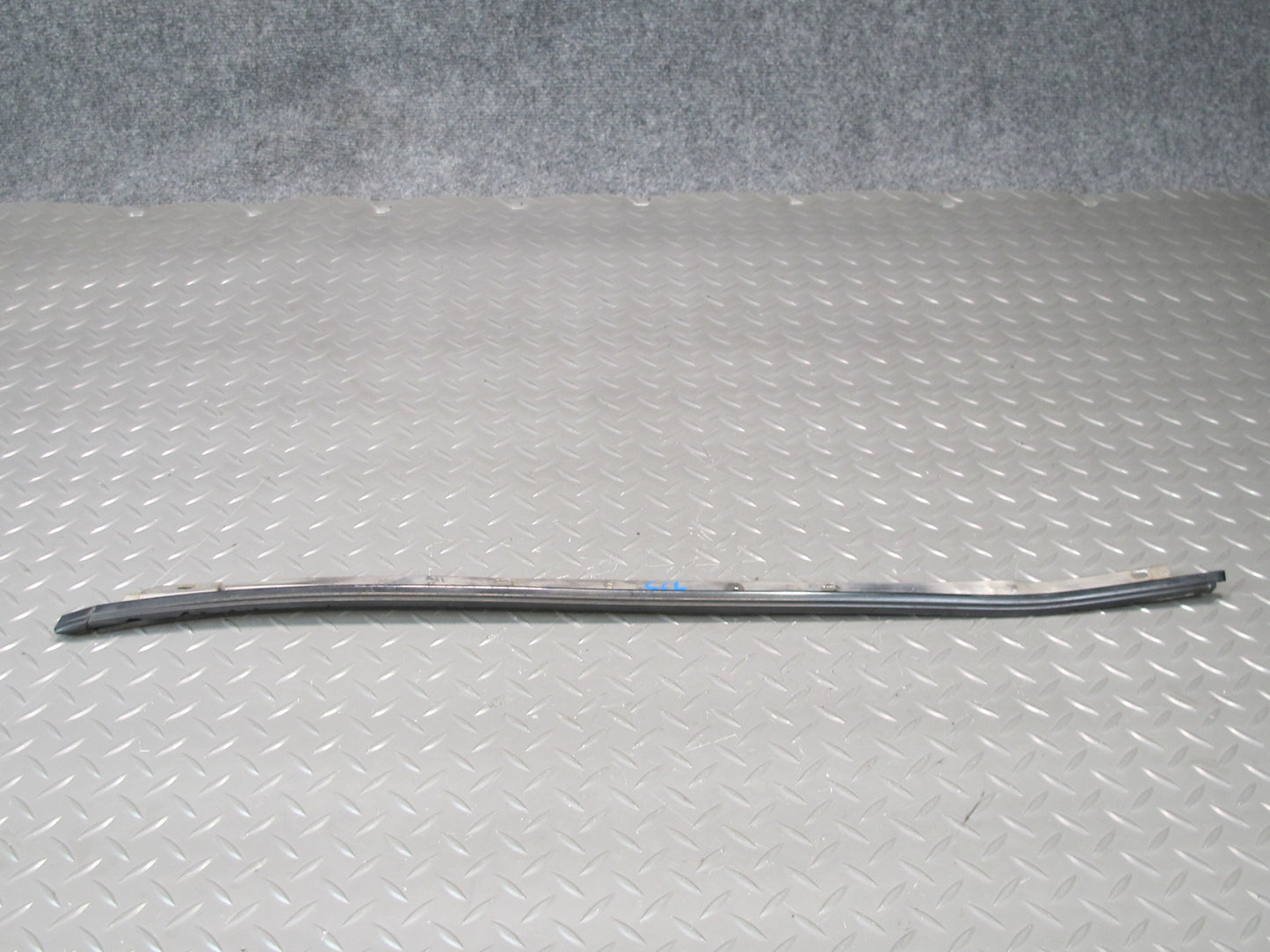 92-00 Lexus UZZ30L SC300 SC400 Set of 2 Front Windshield A Pillar Molding OEM