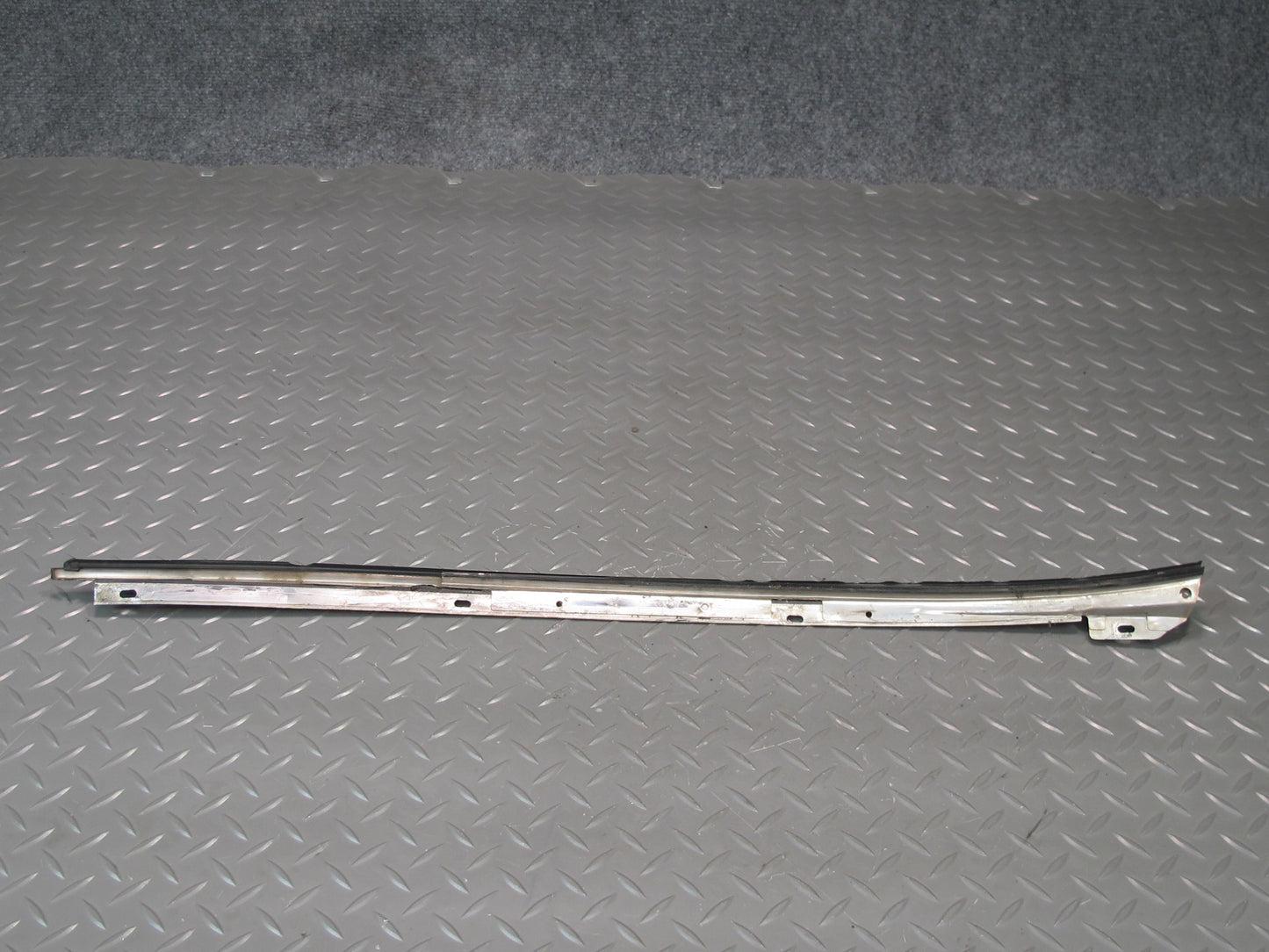 92-00 Lexus UZZ30L SC300 SC400 Set of 2 Front Windshield A Pillar Molding OEM