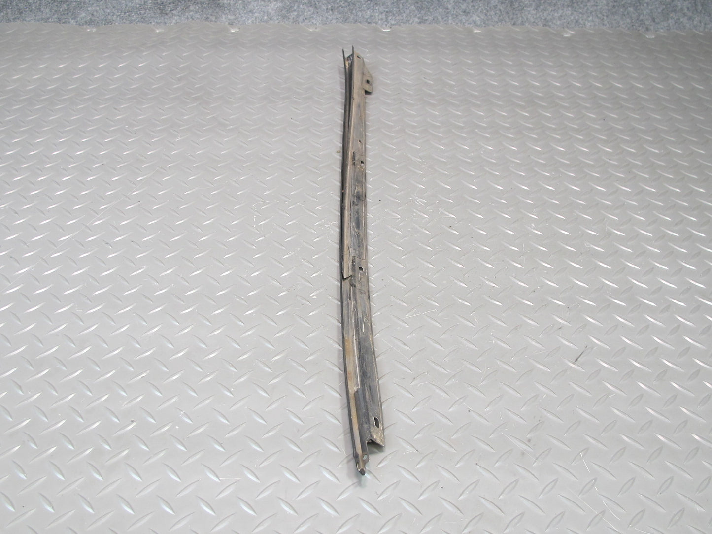 92-00 Lexus UZZ30L SC300 SC400 Set of 2 Front Windshield A Pillar Molding OEM