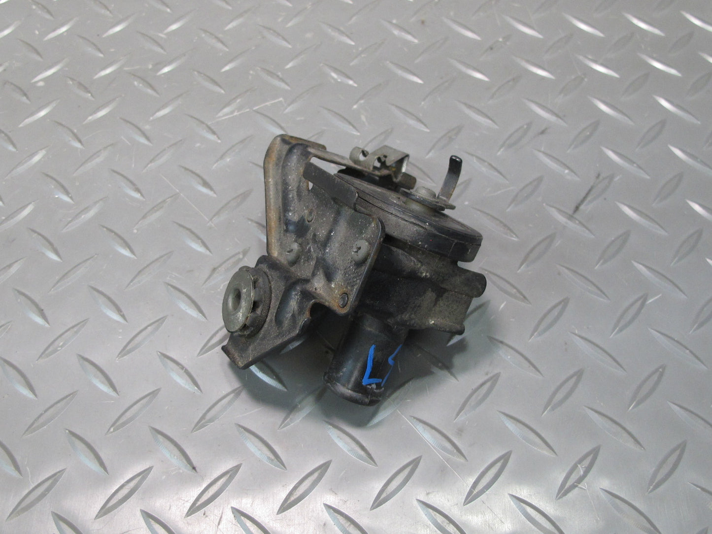 01-06 Lexus UCF30L LS430 Hvac Heater Control Water Valve OEM