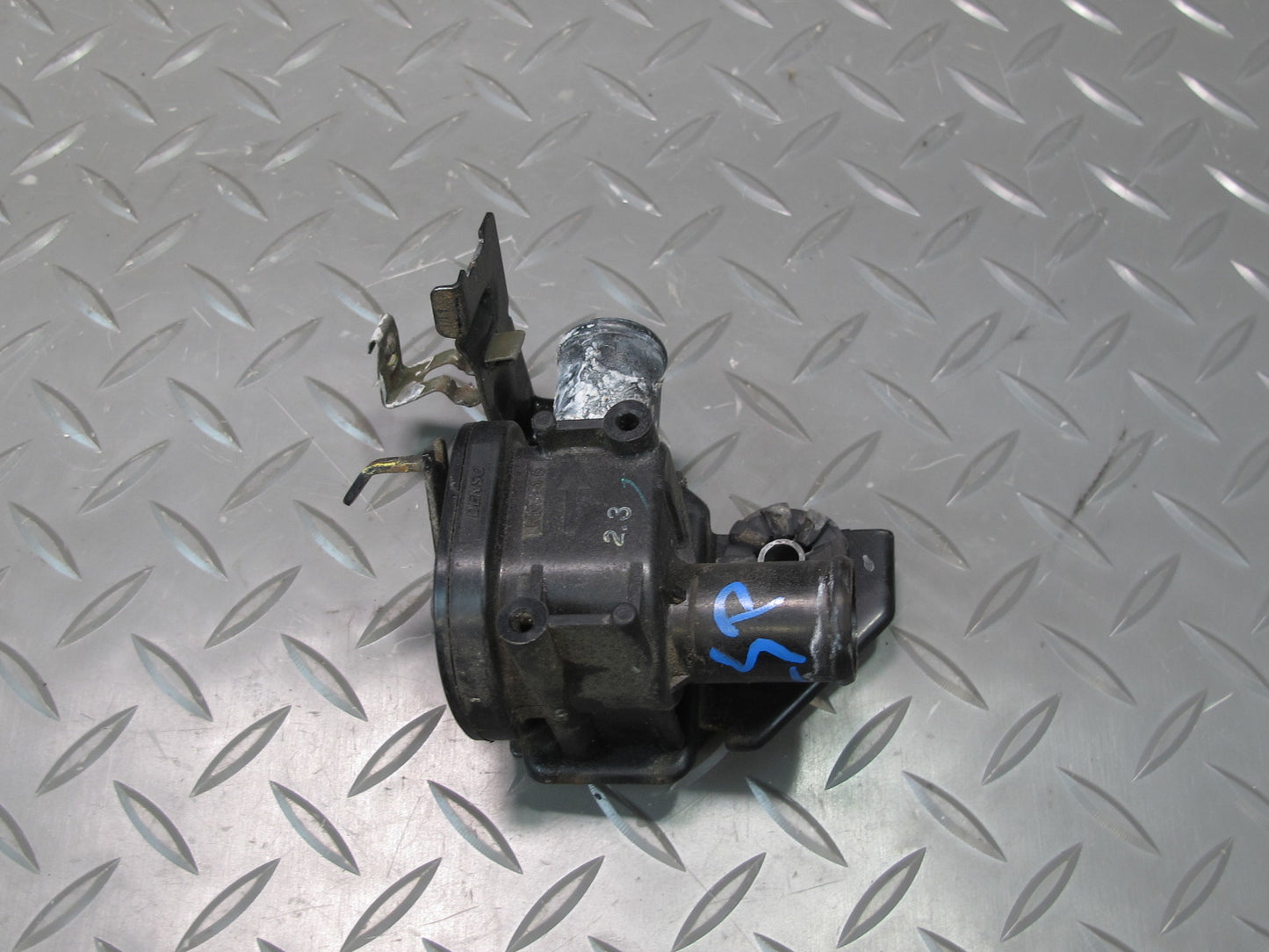 01-06 Lexus UCF30L LS430 Hvac Heater Control Water Valve OEM