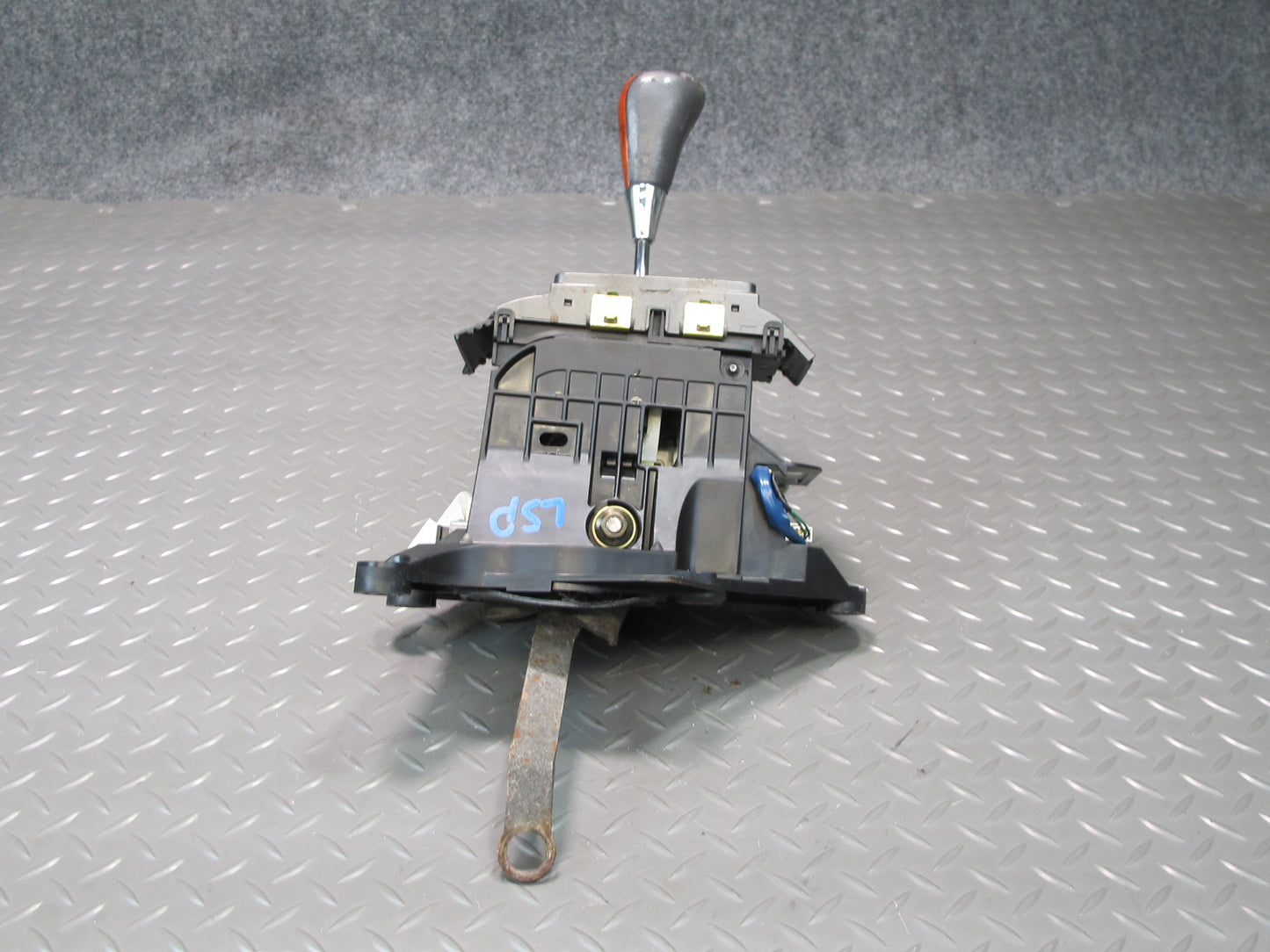 04-06 Lexus UCF30L LS430 A/T Automatic Transmission Shifter Assembly OEM