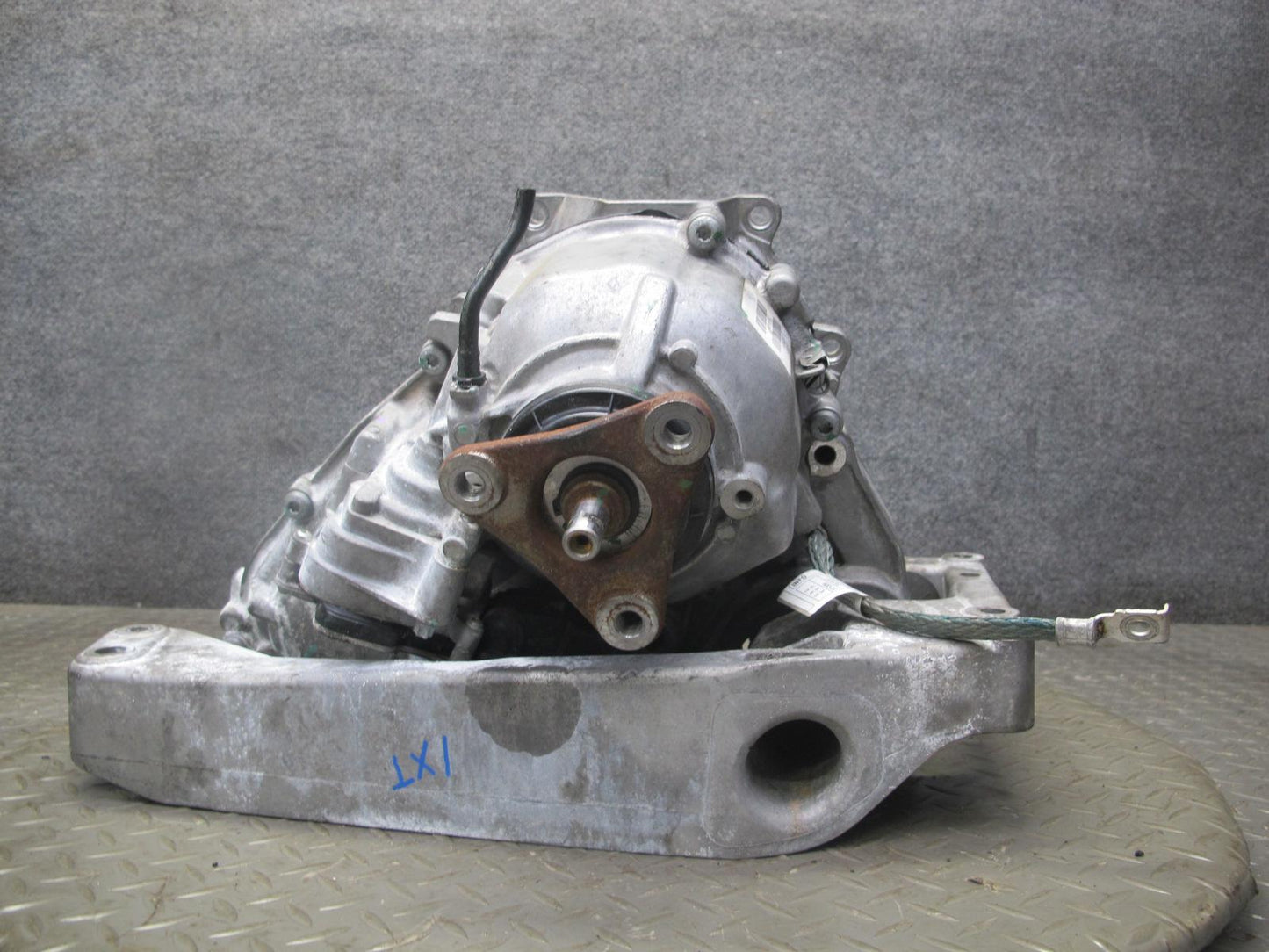 12-15 BMW F25 X3 AWD ATC45L Transfer Case Box w Motor 80k Miles 7505376 OEM