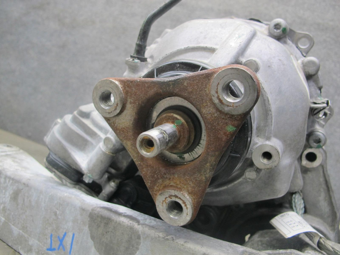 12-15 BMW F25 X3 AWD ATC45L Transfer Case Box w Motor 80k Miles 7505376 OEM