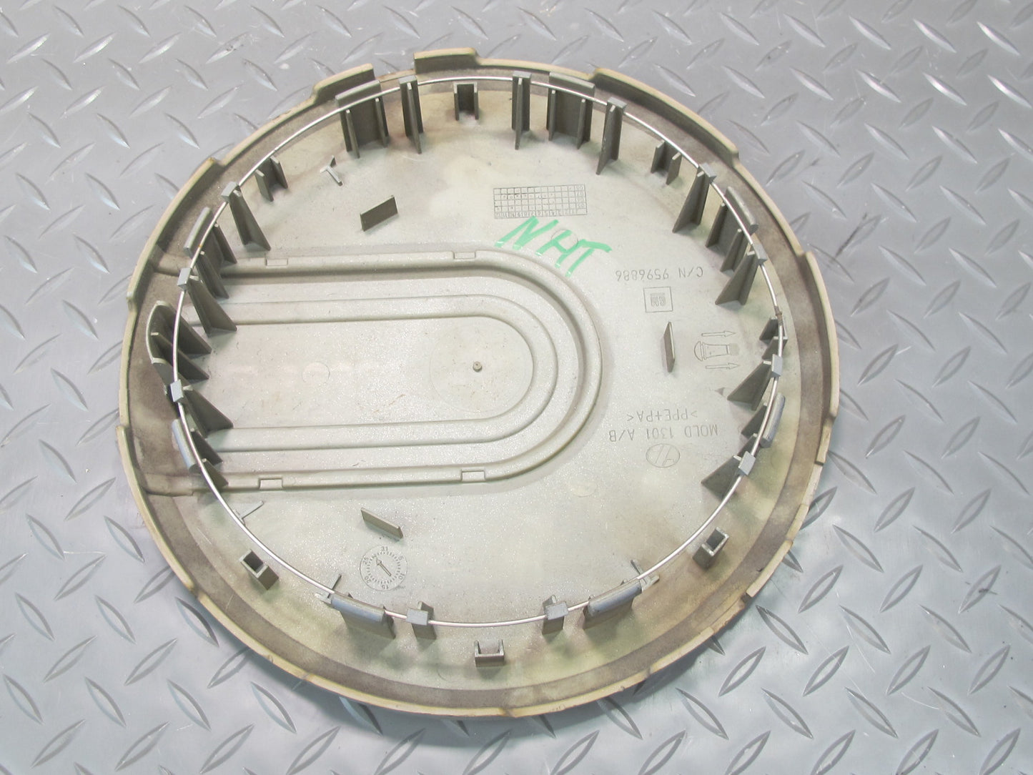 2008-2009 Hummer H2 r17 17" Wheel Hub Center Cap Cover Set of 3