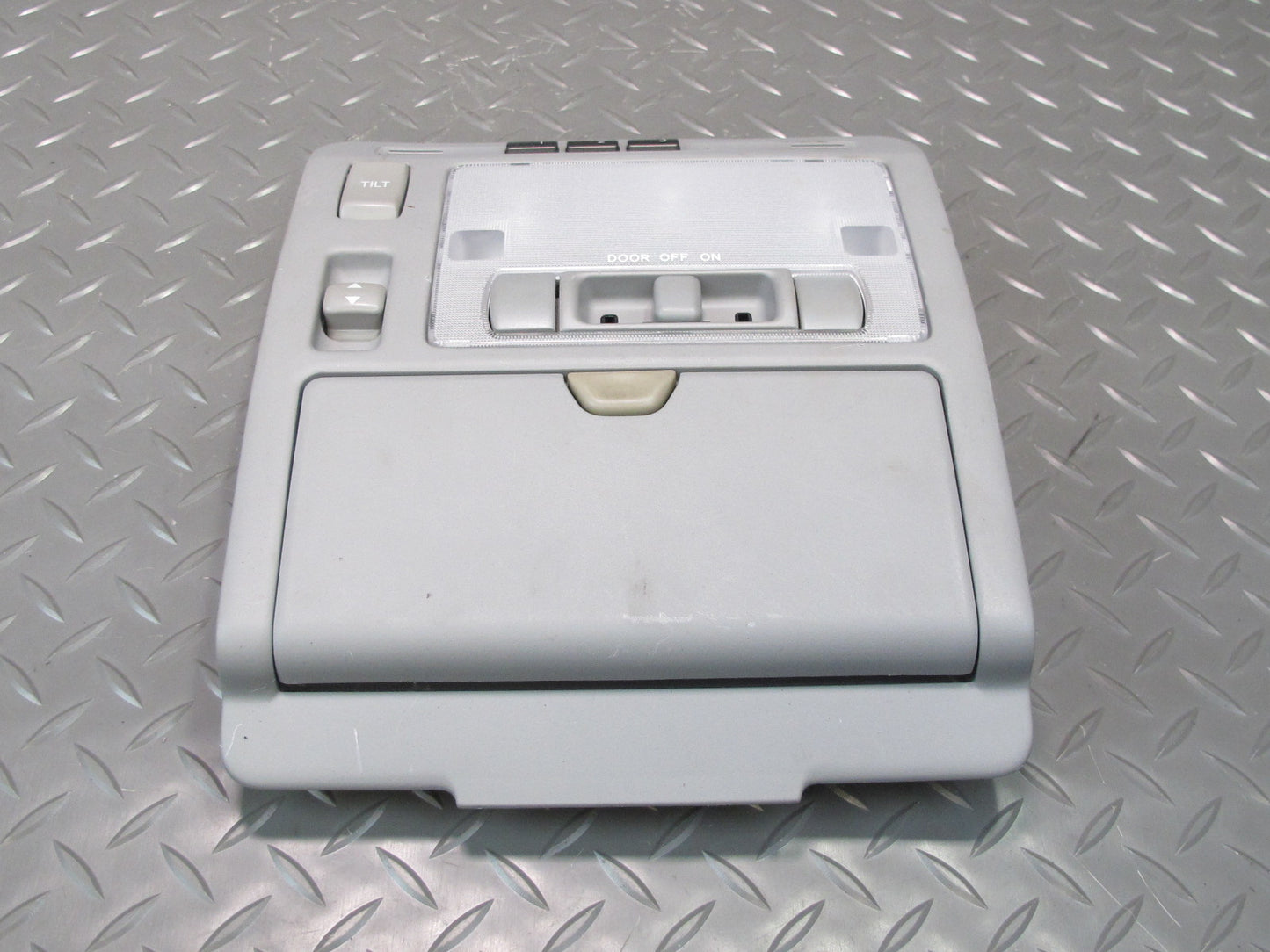 04-06 Lexus UCF30L LS430 Front Overhead Console Dome Reading Light w Sunroof OEM