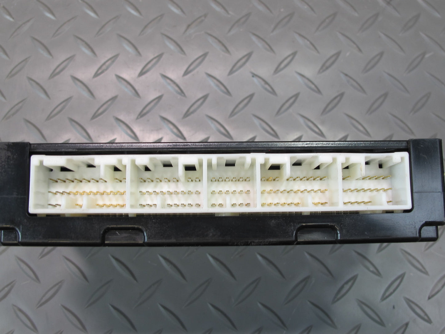 04-06 Lexus UCF30L LS430 A/C Climate Control Amplifier Module 88650-50420 OEM