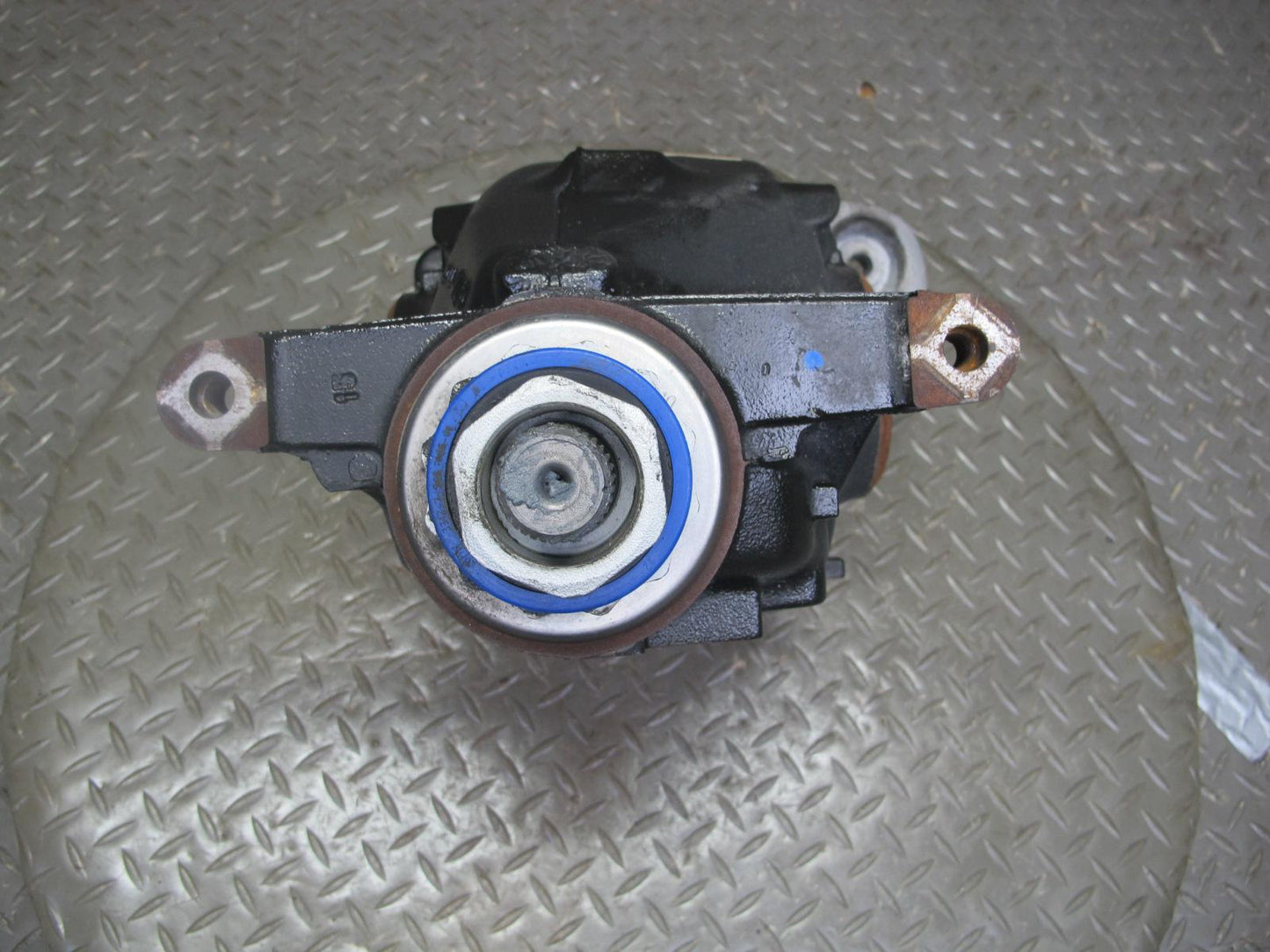 11-15 BMW F25 X3 AWD Rear Axle Differential Carrier 3:38 Ratio 80K 7592007 OEM