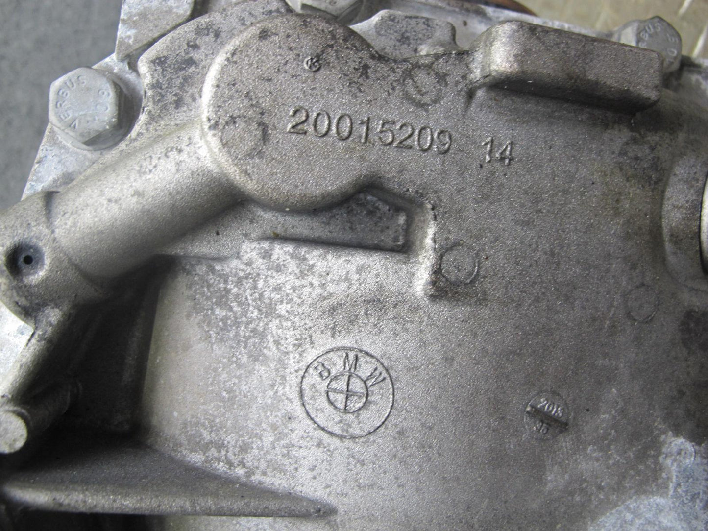 11-15 BMW F25 X3 AWD Rear Axle Differential Carrier 3:38 Ratio 80K 7592007 OEM