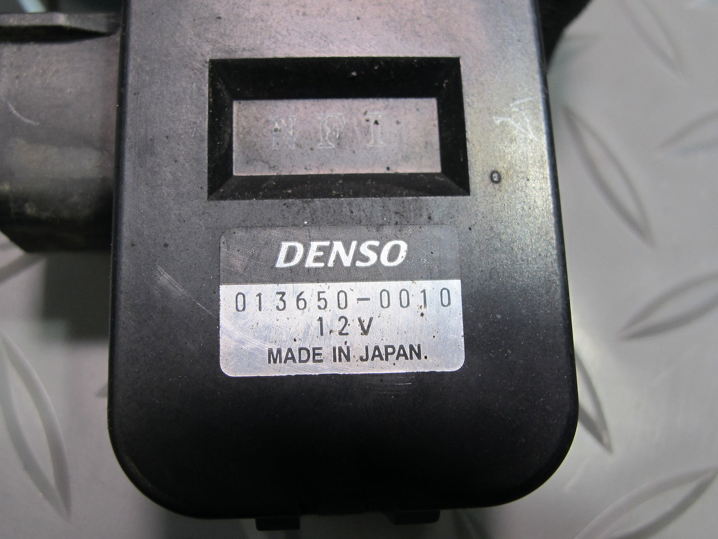 04-06 Lexus LS430 Smog Emission Control Sensor 013650-0010 OEM