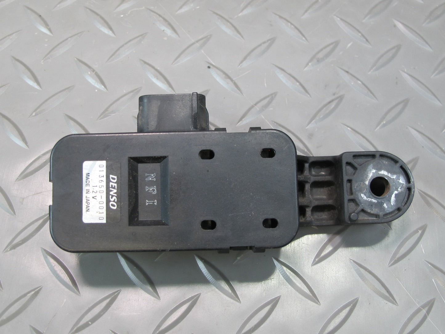 04-06 Lexus LS430 Smog Emission Control Sensor 013650-0010 OEM