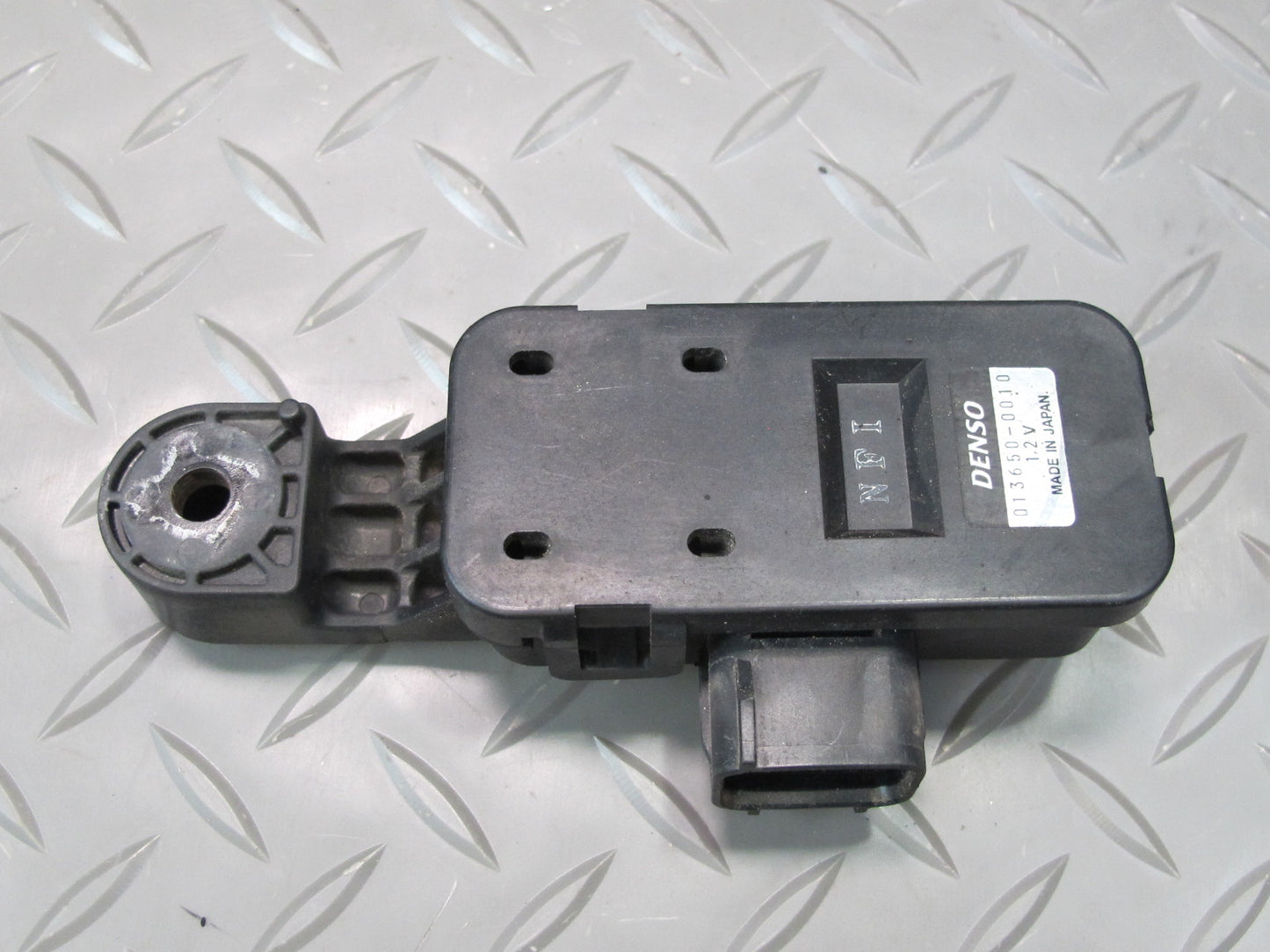 04-06 Lexus LS430 Smog Emission Control Sensor 013650-0010 OEM