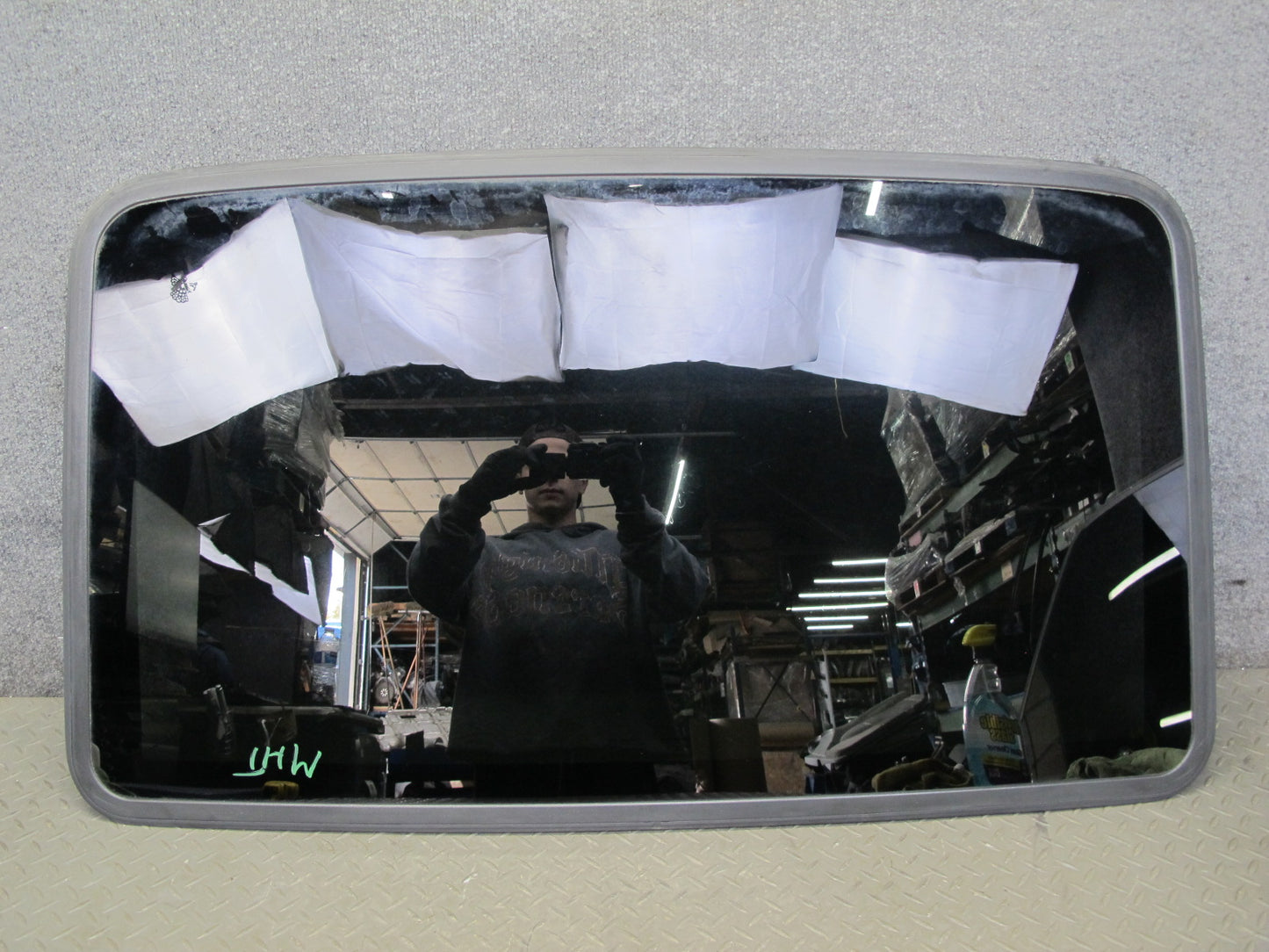 2003-2009 Hummer H2 Front Upper Sunroof Glass Window Panel