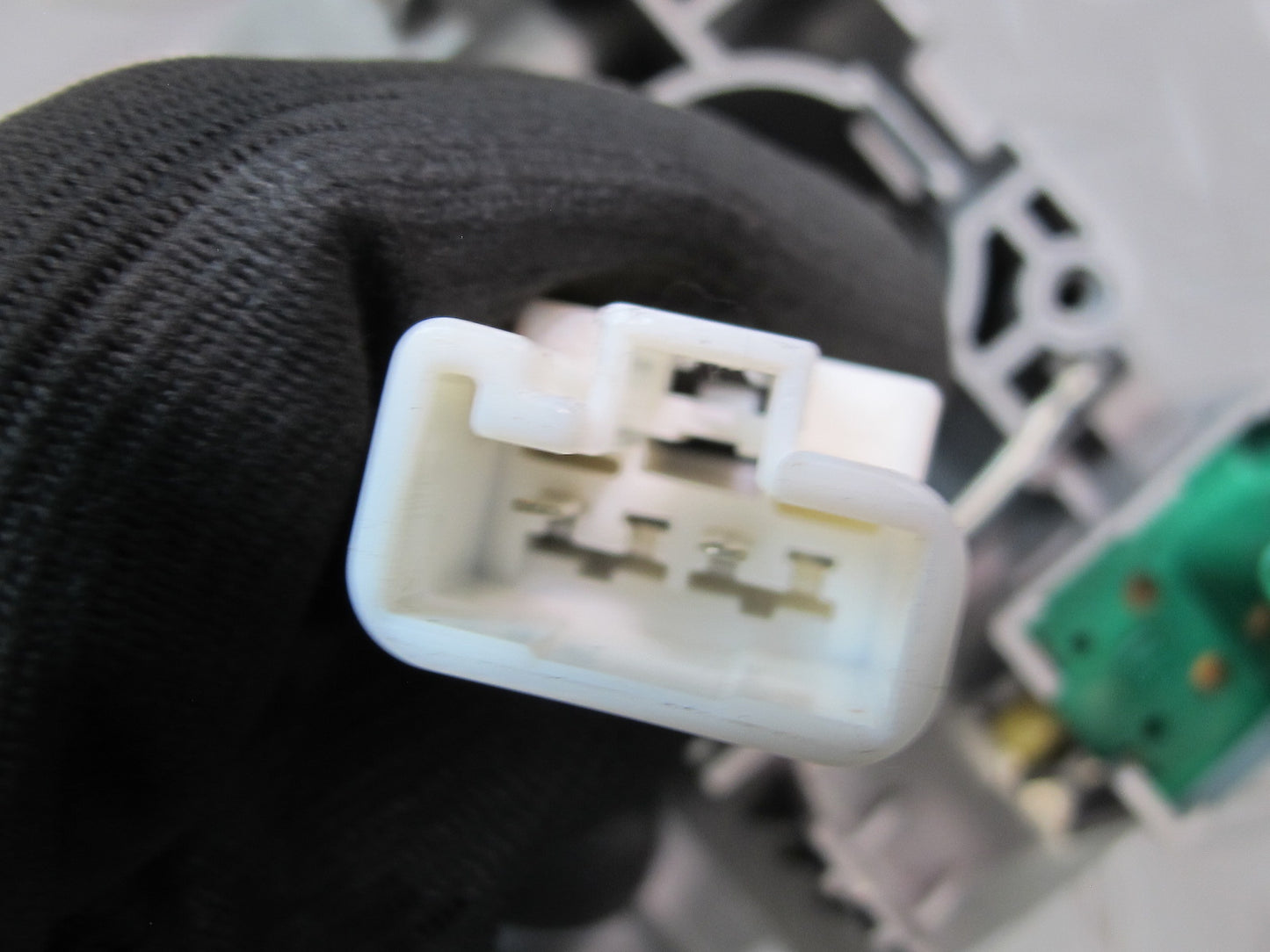 01-06 Lexus UCF30L LS430 Fuel Door Trunk Lid Release Switch Panel OEM