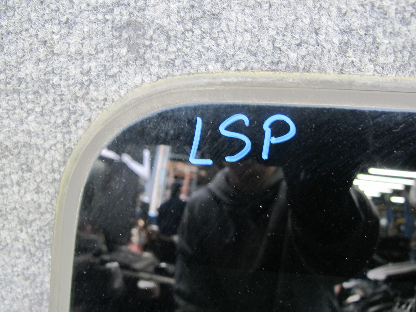 01-06 Lexus UCF30L LS430 Sunroof Moonroof Glass Window Panel OEM