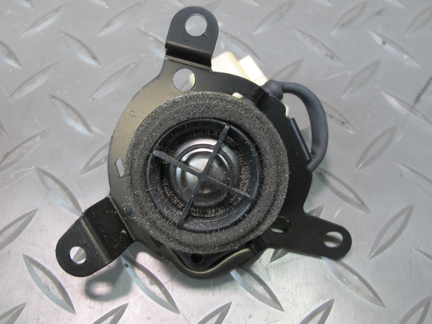 04-06 Lexus UCF30L LS430 Set of 2 Rear Left & Right Door Tweeter Speaker OEM