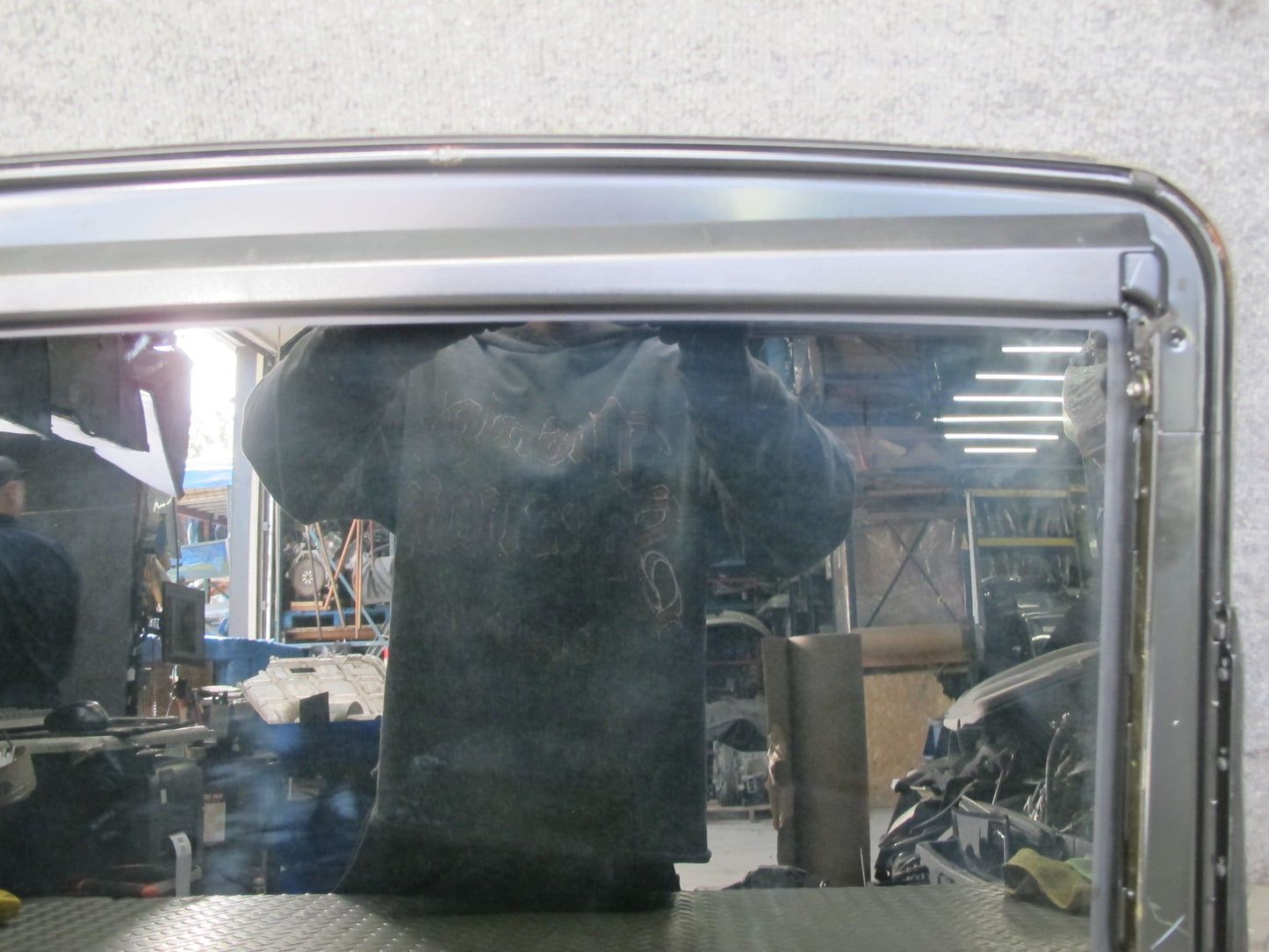 01-06 Lexus UCF30L LS430 Sunroof Moonroof Glass Window Panel OEM