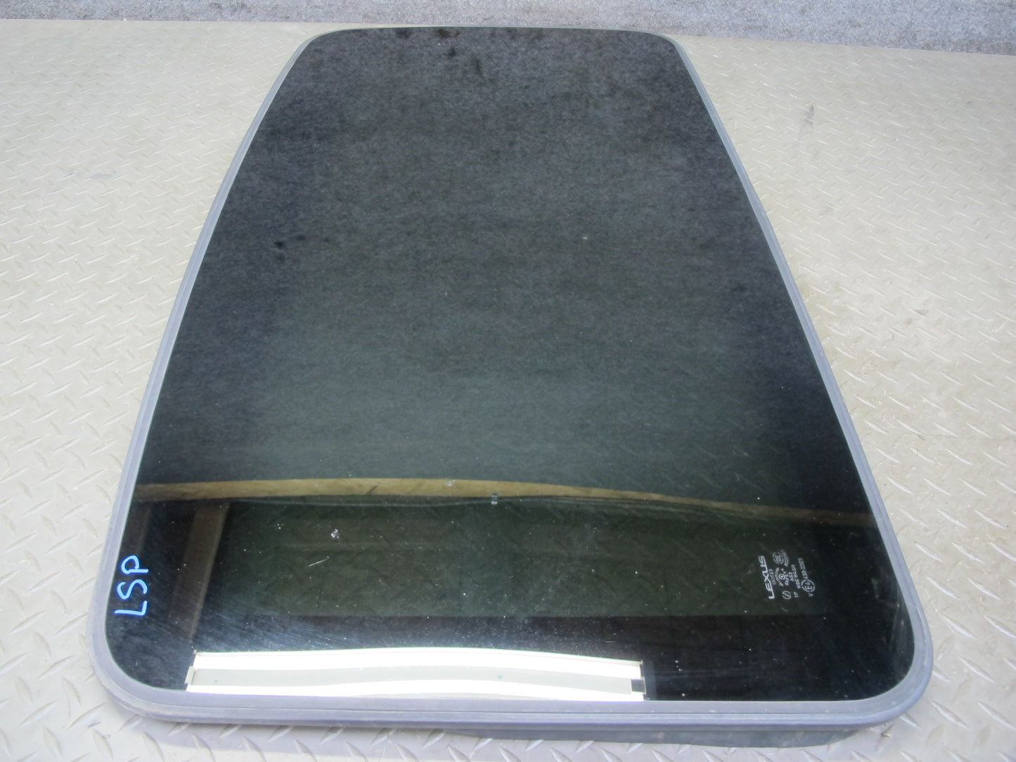 01-06 Lexus UCF30L LS430 Sunroof Moonroof Glass Window Panel OEM