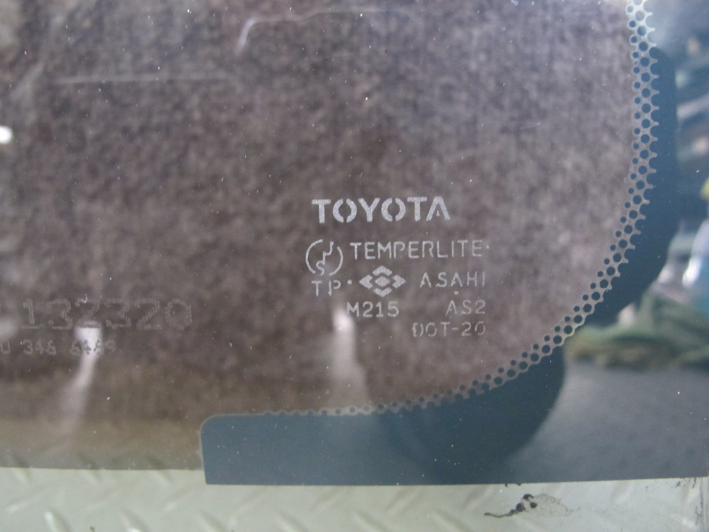 97-00 Lexus UZZ30L SC300 SC400 Left Driver Door Glass Window OEM