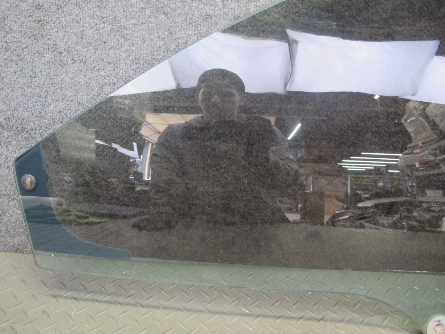 97-00 Lexus UZZ30L SC300 SC400 Left Driver Door Glass Window OEM