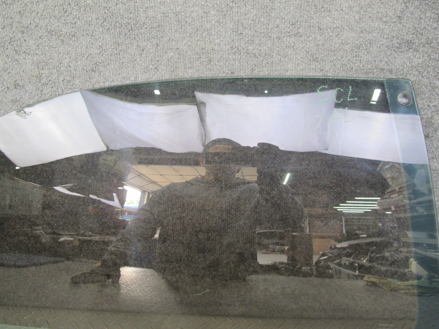 97-00 Lexus UZZ30L SC300 SC400 Left Driver Door Glass Window OEM