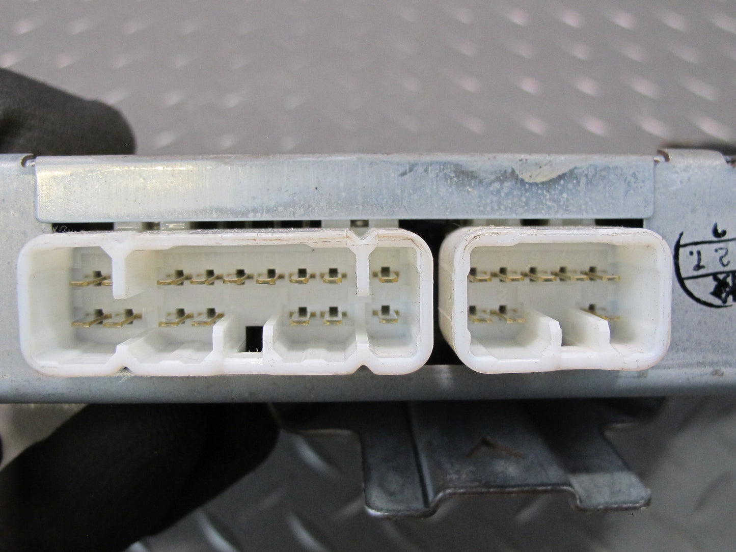 04-06 Lexus LS430 Tilt Telescopic Steering Multiplex Module 89227-50110 OEM